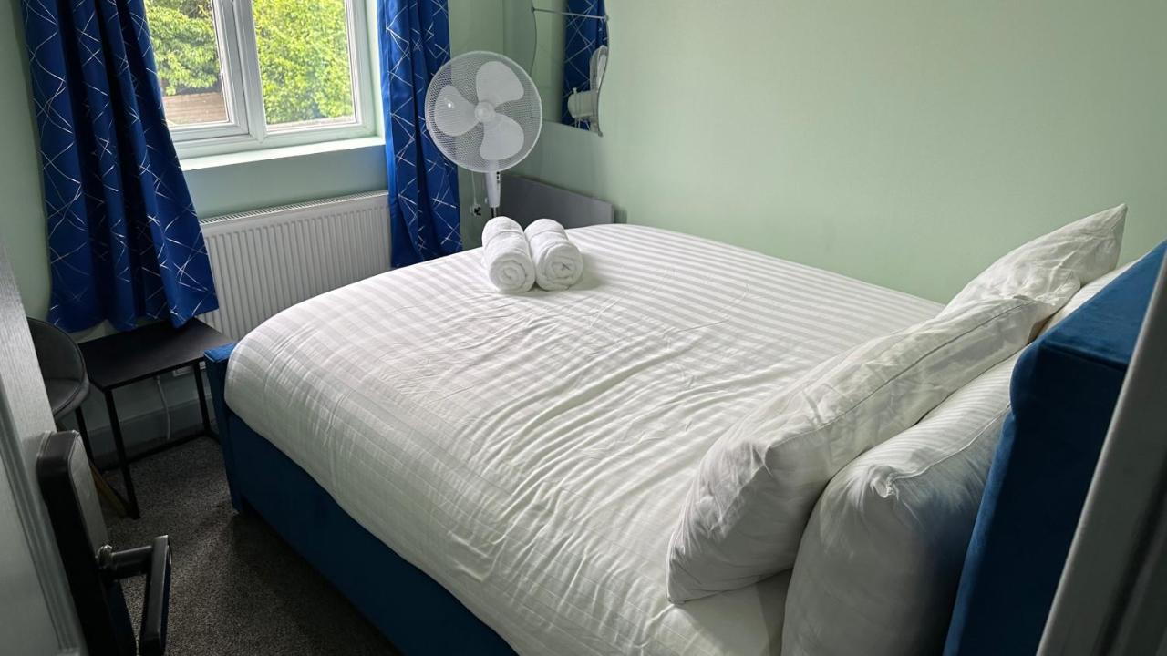 Homestay In วอลซอลล์ ภายนอก รูปภาพ