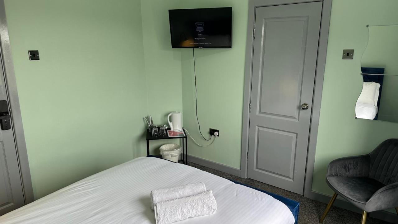 Homestay In วอลซอลล์ ภายนอก รูปภาพ